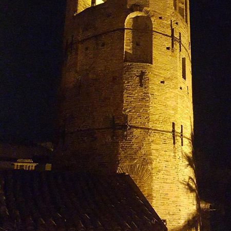 伊莫拉Casa Di Leo E Vale别墅 外观 照片
